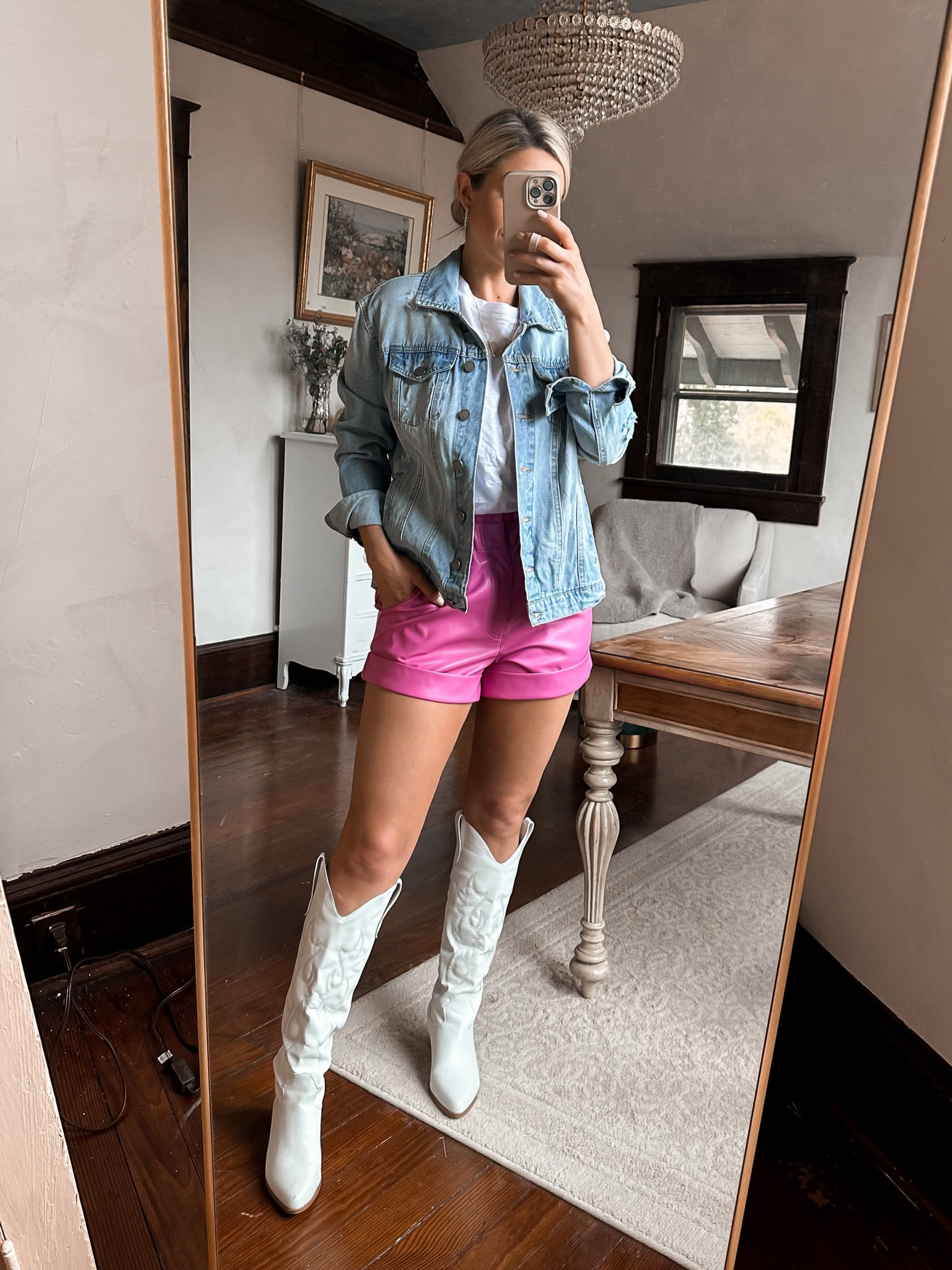 Pink faux leather paper bag shorts for spring, 20% off with code BLSPRING23
Size small

#LTKsalealert #LTKSeasonal