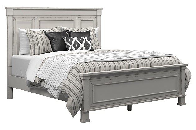Jennily King Panel Bed with Dresser | Ashley Homestore