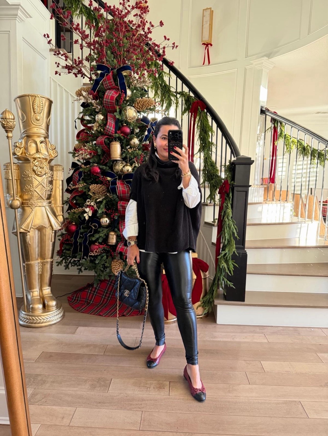  Cozy layers style

Follow me at @miriamobrien_ on IG and TikTok! 

 #Fashionstyle#ootd


#LTKOver40 #LTKGiftGuide #LTKmomlife