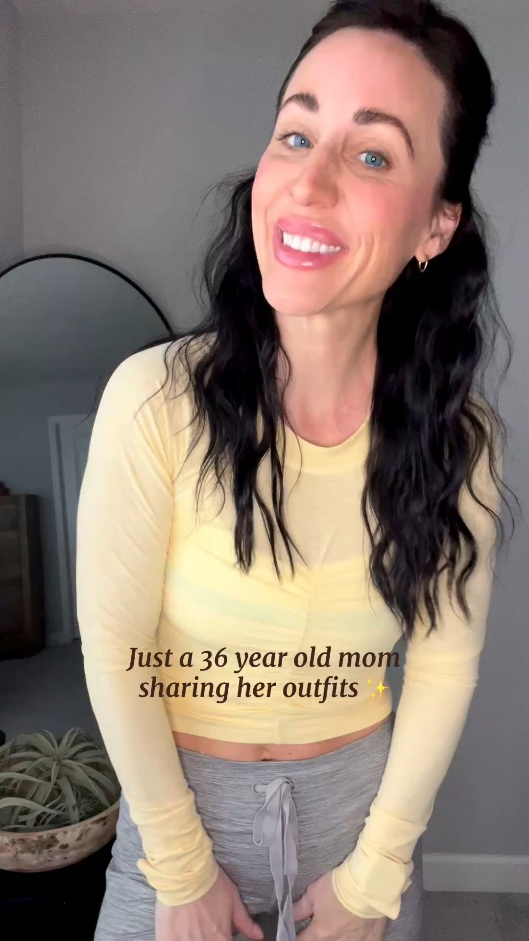 I’m wearing a size small in top and bottoms. Bra tank is tts 

#LTKgrwm #LTKdayinmylife #LTKmomlife