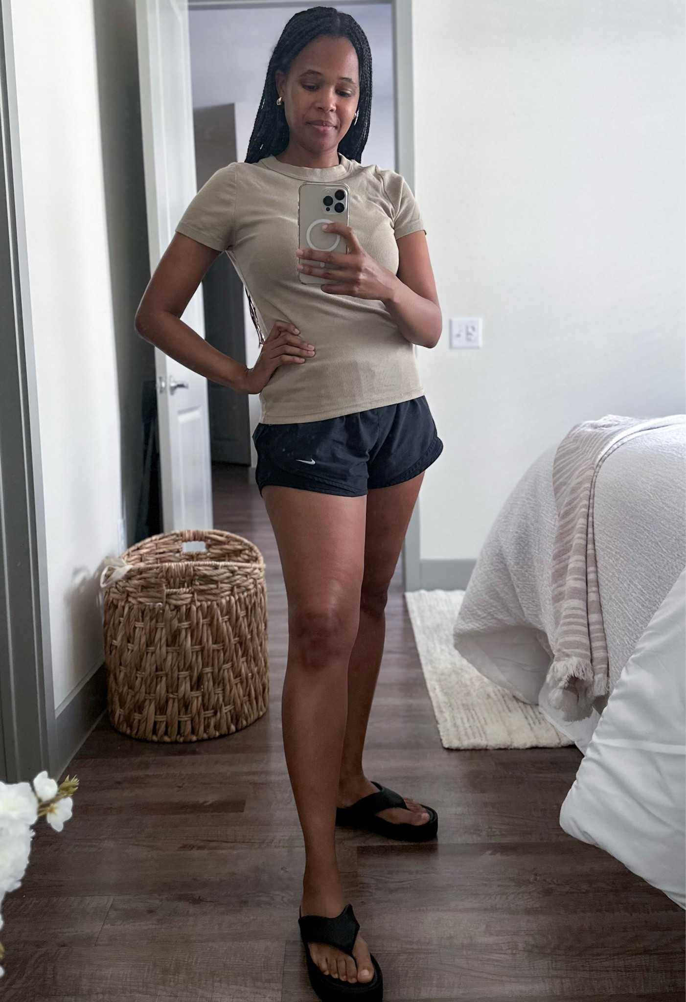 4.29.24 Style File

Ribbed T-Shirt (old, similar style linked)

Nike Shorts (Old, similar pair linked)

Platform Flip Flops (Added in Spring ‘24)



#LTKSeasonal #LTKActive #LTKstyletip