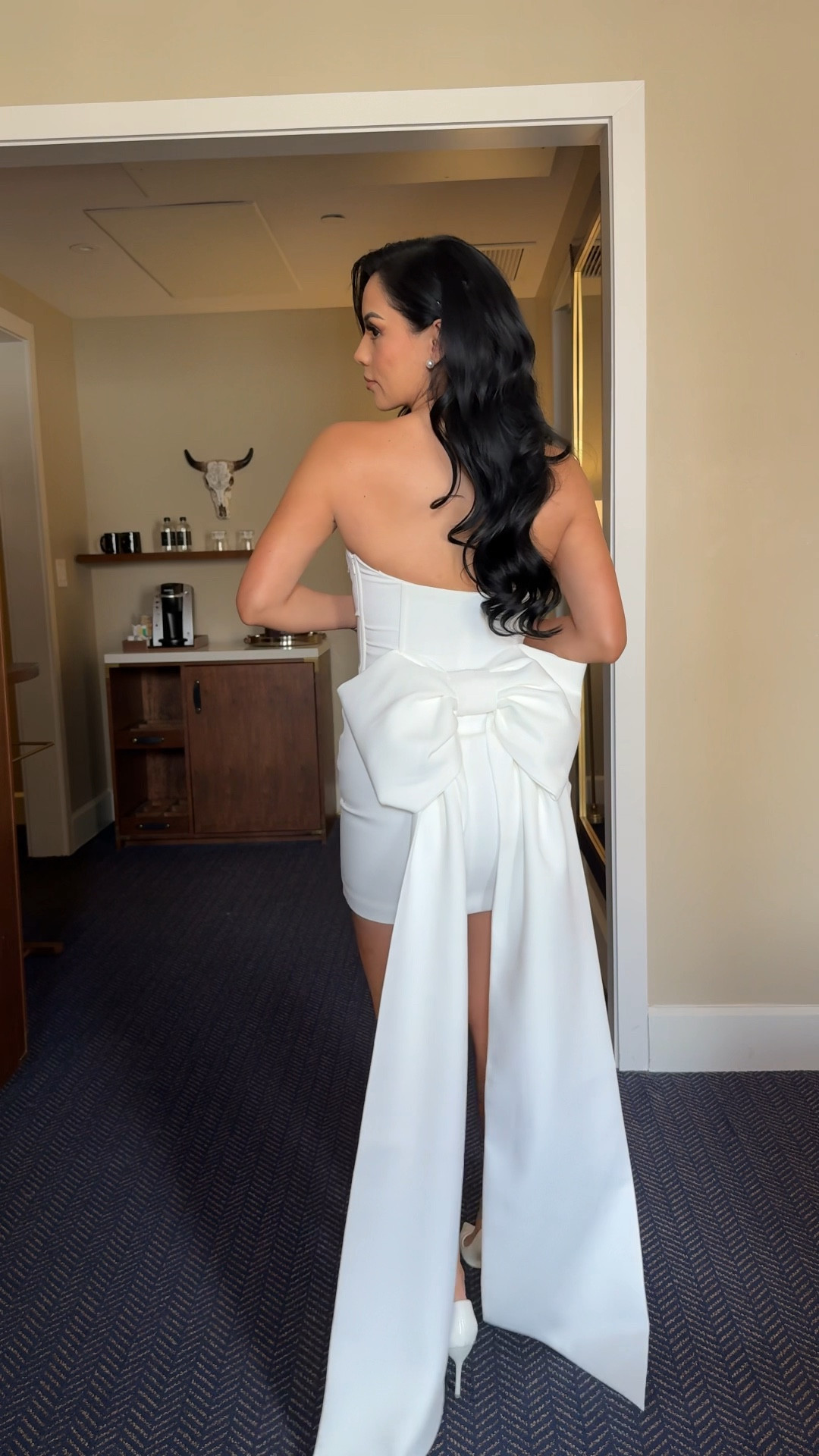 Engagement shoot dress! I’m wearing size XS! Struggled to zip up but I think a size up (aka small) wouldn’t have snatched me as good. I’m normally Small. 