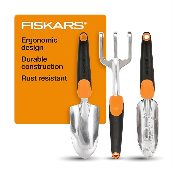 Fiskars 3-in-1 Garden Tool Set, Includes Trowel, Transplanter, and Cultivator for Outdoor Gardeni... | Amazon (US)