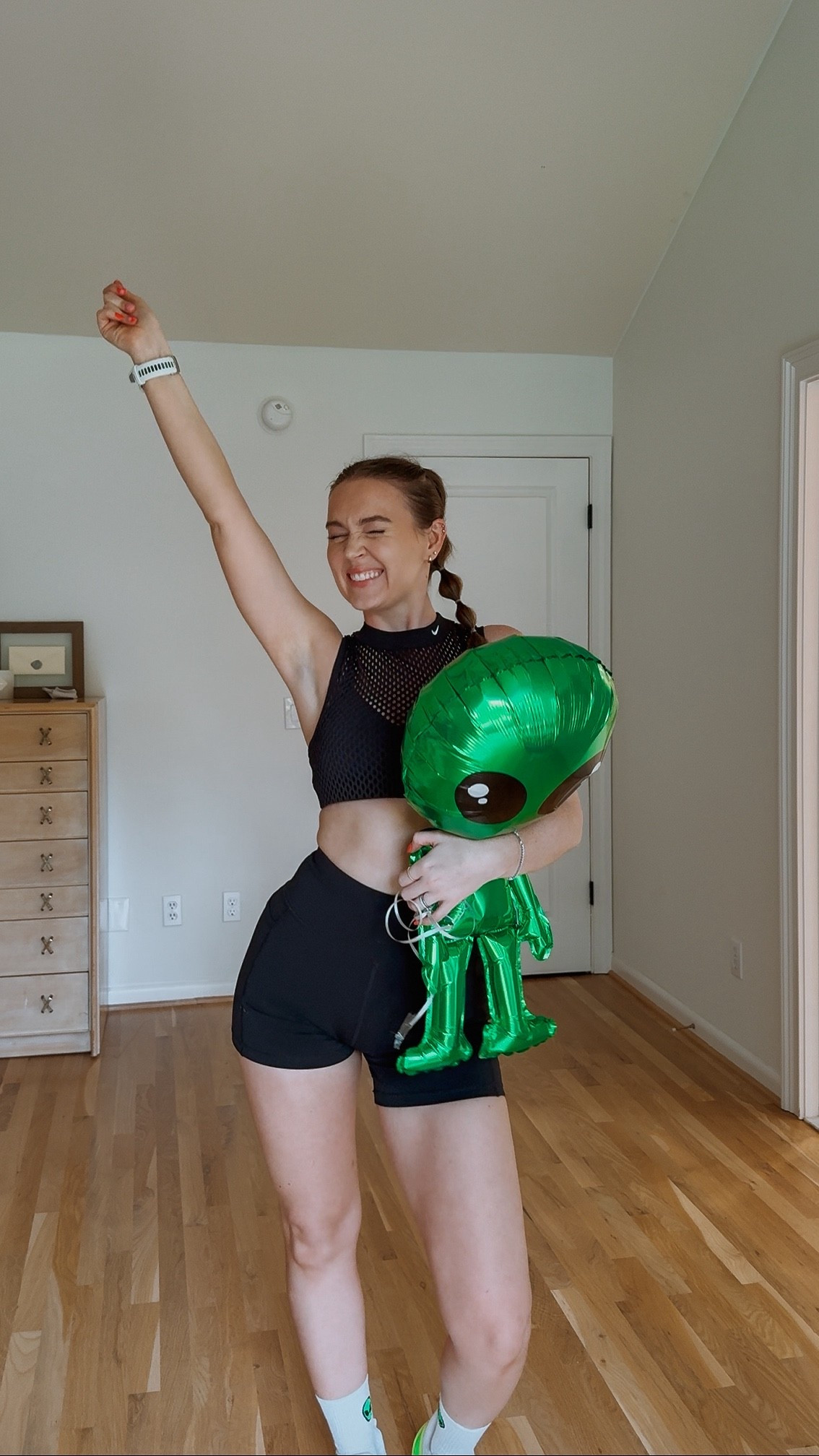 alien half marathon ootd

#LTKFindsUnder100 #LTKActive #LTKSaleAlert