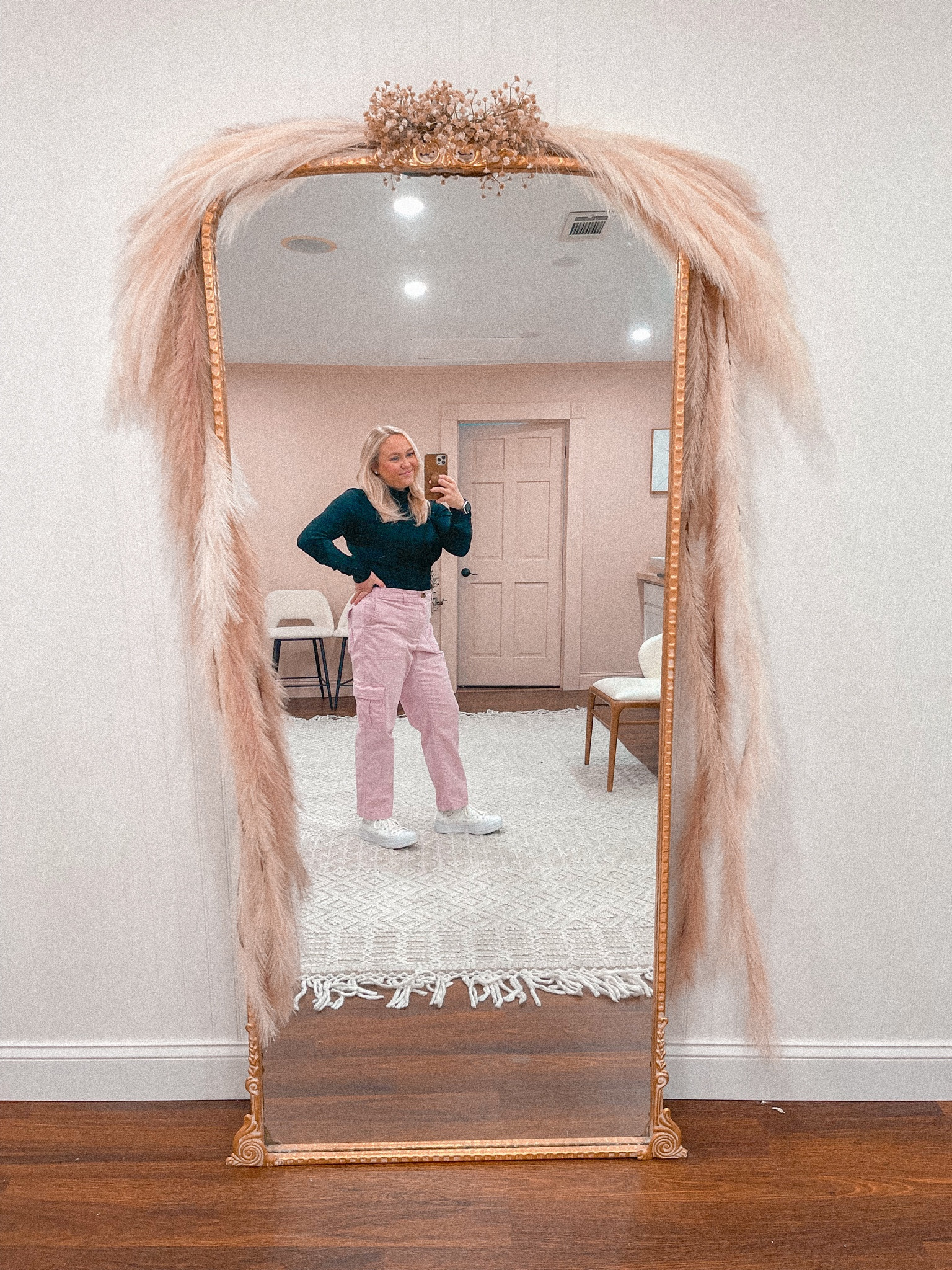 Hairstylist OOTD
Salon OOTD
Midsized fashion
Pink cargo pants
Babriecore
Postpartum fashion

#LTKmidsize #LTKworkwear #LTKfindsunder50