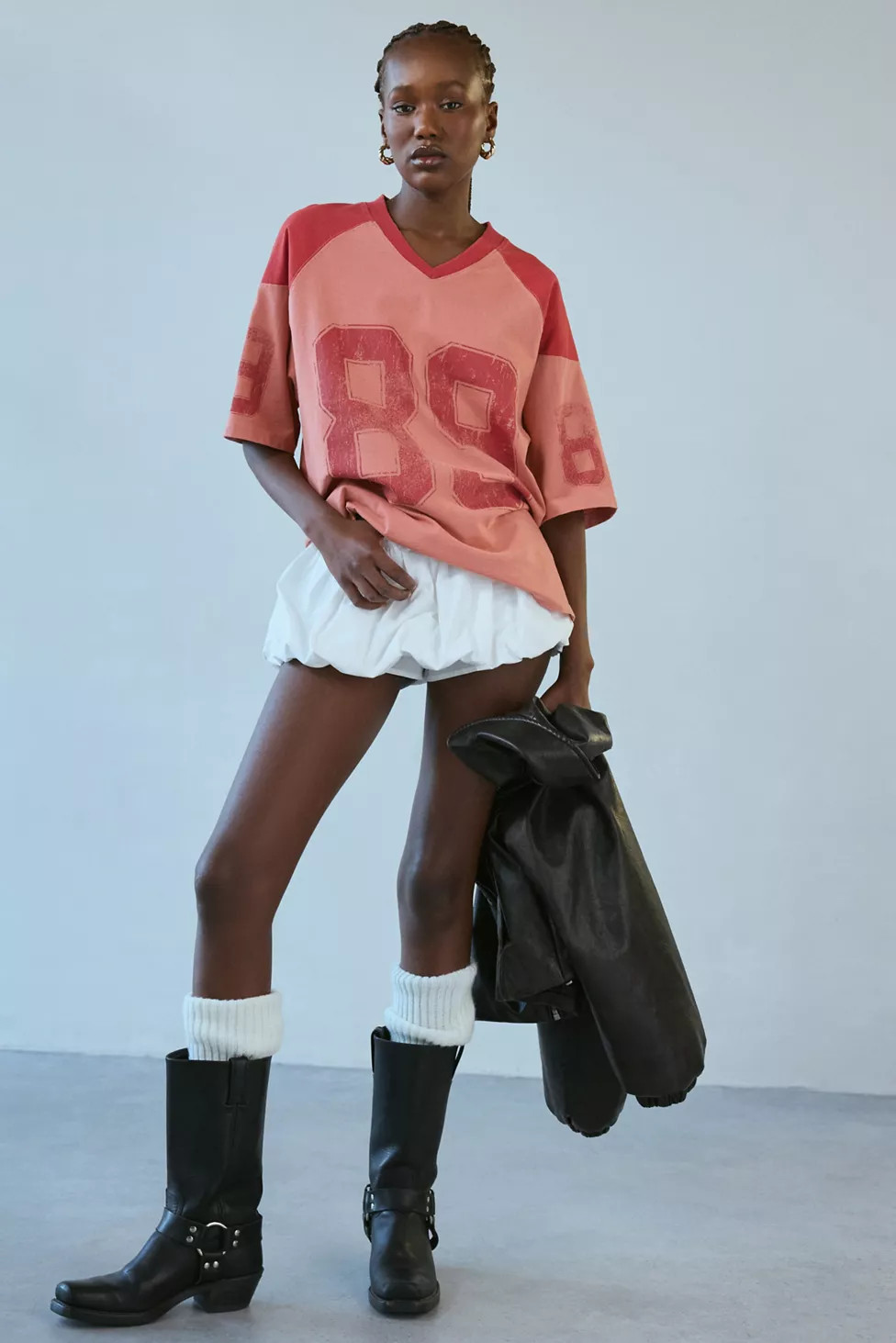 89 V-Neck Boxy Graphic Tee | Urban Outfitters (US and RoW)