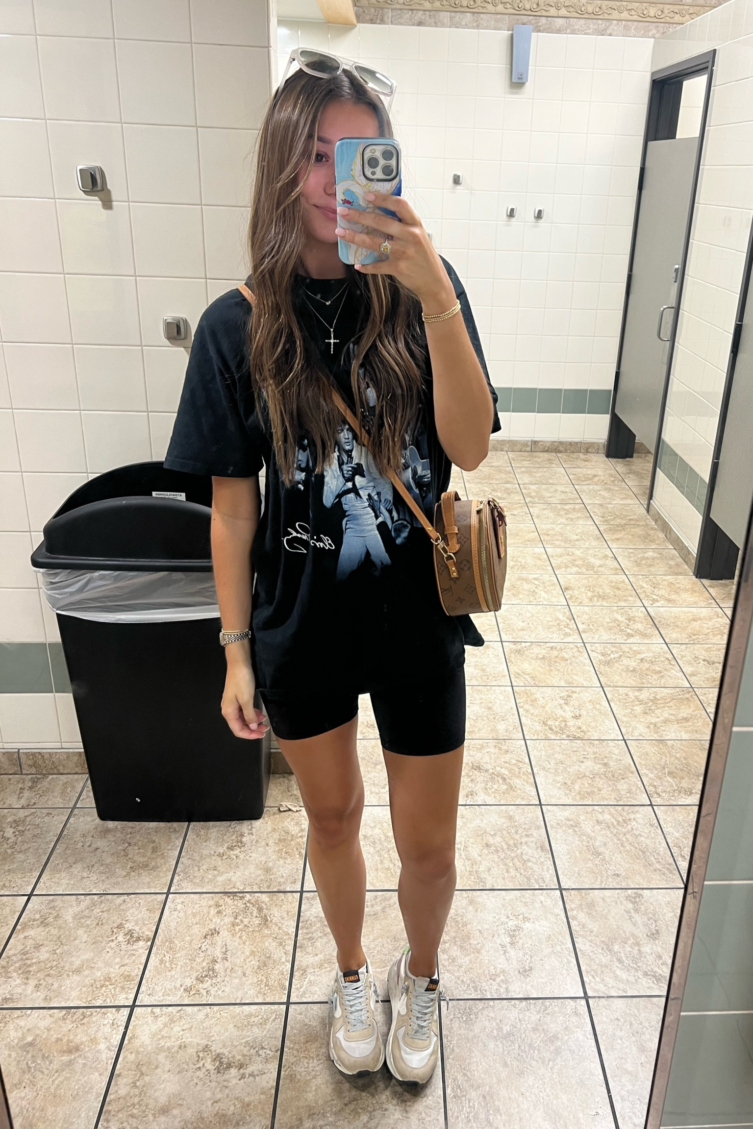 My go too travel/casual fit! Elvis shirt from Graceland. These biker shorts are a must have! 

#LTKtravel