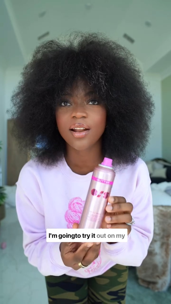 Testing the viral One/Size Glitter Setting Spray on my hair to see if it actually adds sparkle without stiffness, flaking, or residue. If you’re searching for a long-lasting hair glitter spray that gives shine, holds your style, and works for parties, festivals, or glam looks, here’s the real outcome.

#LTKBeauty