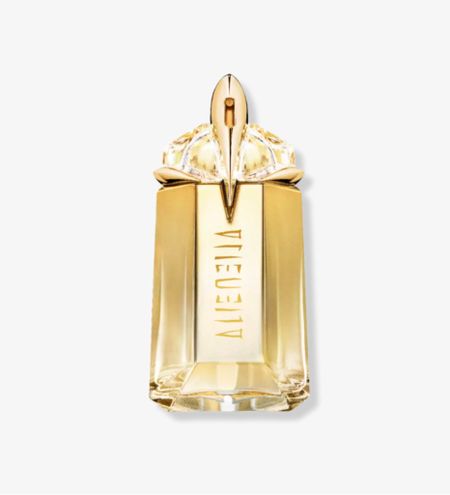 Best purfume 😍

#LTKHoliday #LTKCyberweek #LTKGiftGuide