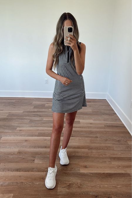 loving this tennis dress🫶🏼 

tennis dress: size xs 
sneakers: size 6.5 







tennis dress // spring dresses // amazon // amazon must haves // amazon tennis dresses // amazon tennis dress // pickle ball dress // hoka // hoka sneakers // casual outfits // everyday outfits // casual chic outfits // chic outfits // mom outfits // gym outfits // workout outfits // athleisure // active wear // amazon active wear // 




#LTKstyletip #LTKfitness #LTKfindsunder50