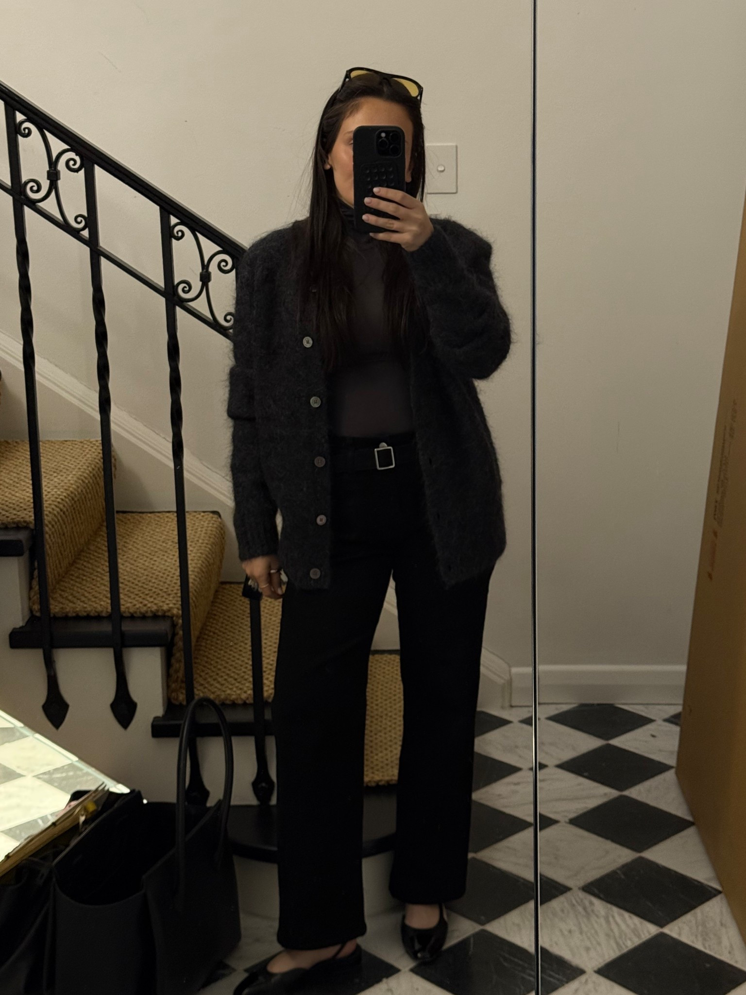 Cardigan: XS
Jeans: 25
Tuttle neck: 6
Shoes: 36


#LTKaustralia #LTKdatenight #LTKjeans