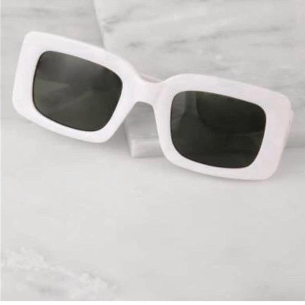 White Retro Sunglasses | Poshmark