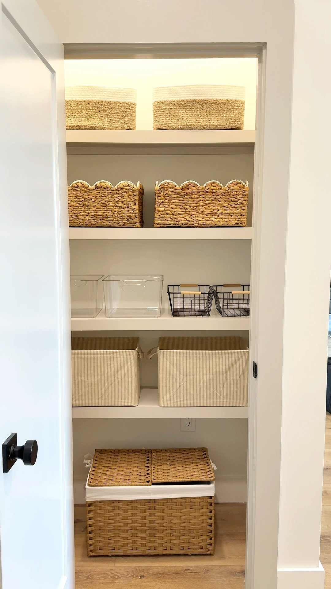 Linen closet refresh that made a bigger difference than I expected 🤍🥹👏🏽

These storage bins, woven baskets, and organization containers finally gave everything a place — towels, sheets, diapers, cleaning supplies, and all the random extras. Functional and aesthetic ✨

#homeorganization #linenclosetorganization #storageideas

#LTKHome #LTKSaleAlert #LTKSeasonal