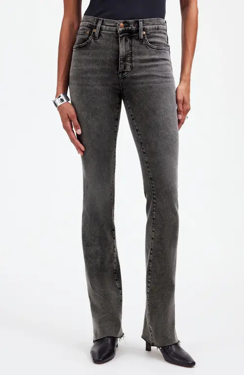 Madewell Kick Out Raw Hem Jeans in Paynes Wash at Nordstrom, Size 26 | Nordstrom