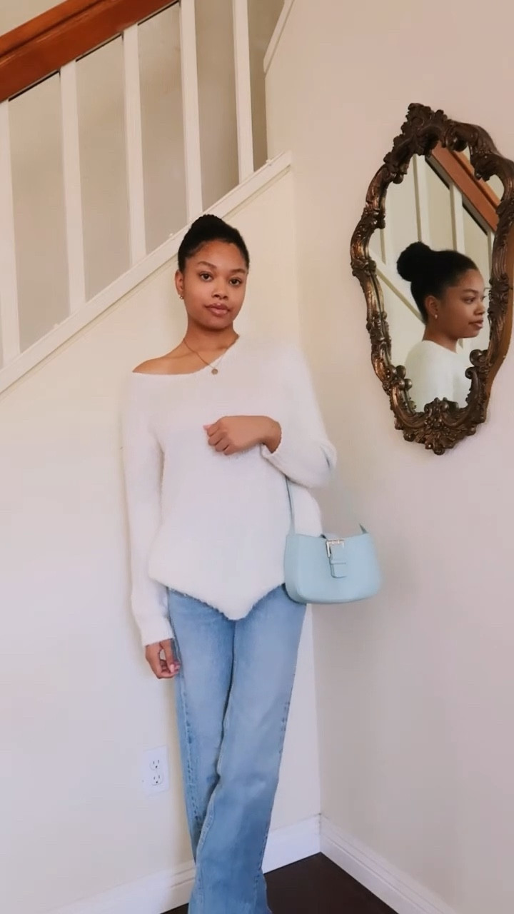 white sweater, v neck sweater, straight leg jeans, zara jeans, light wash denim, reebok shoes, black and white sneakers

fall outfit, fall fashion, winter outfit, winter fashion 

#LTKstyletip #LTKfindsunder100 #LTKVideo