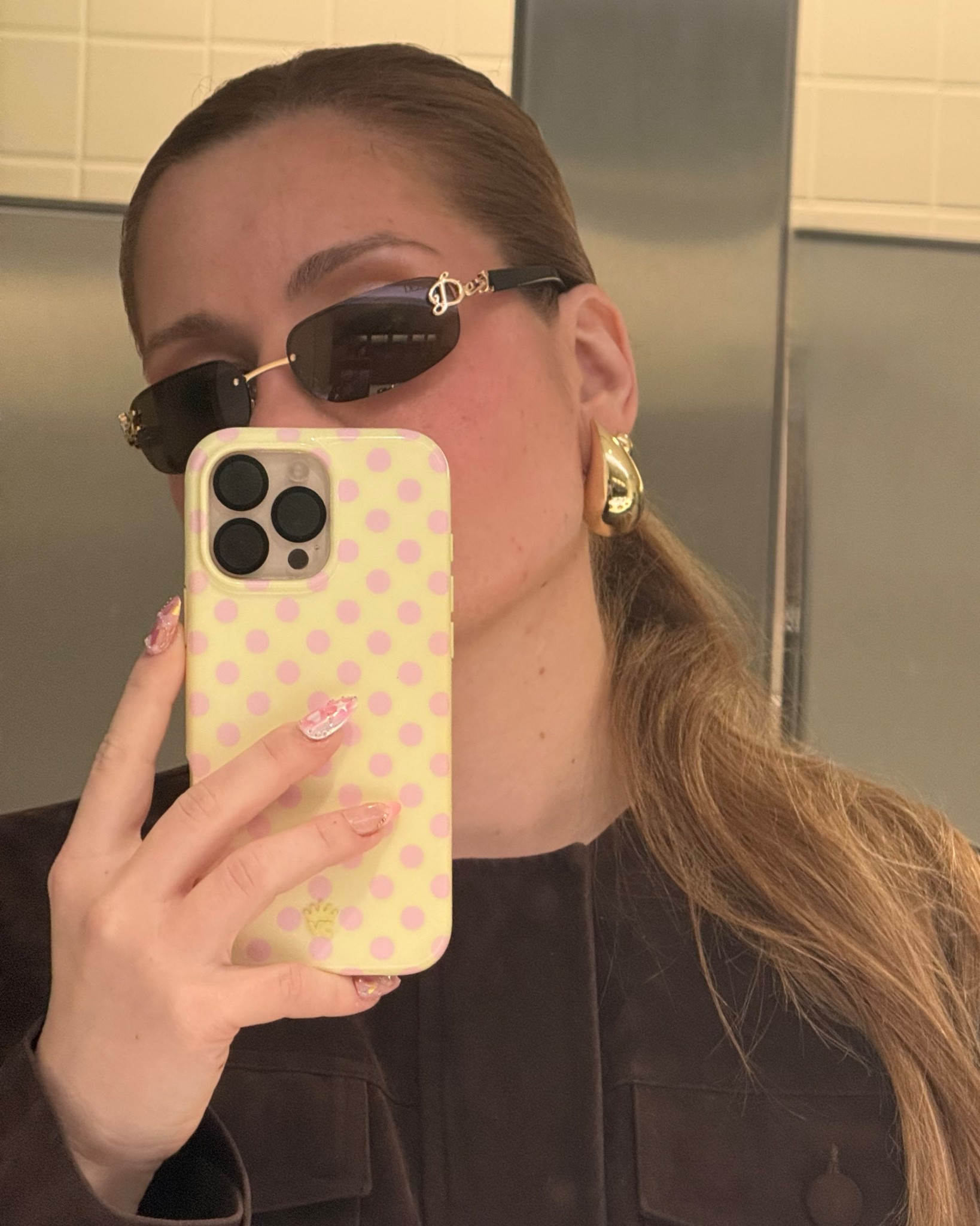 Dezi Bbgirl sunglasses for this Thursday 

#LTKWorkwear