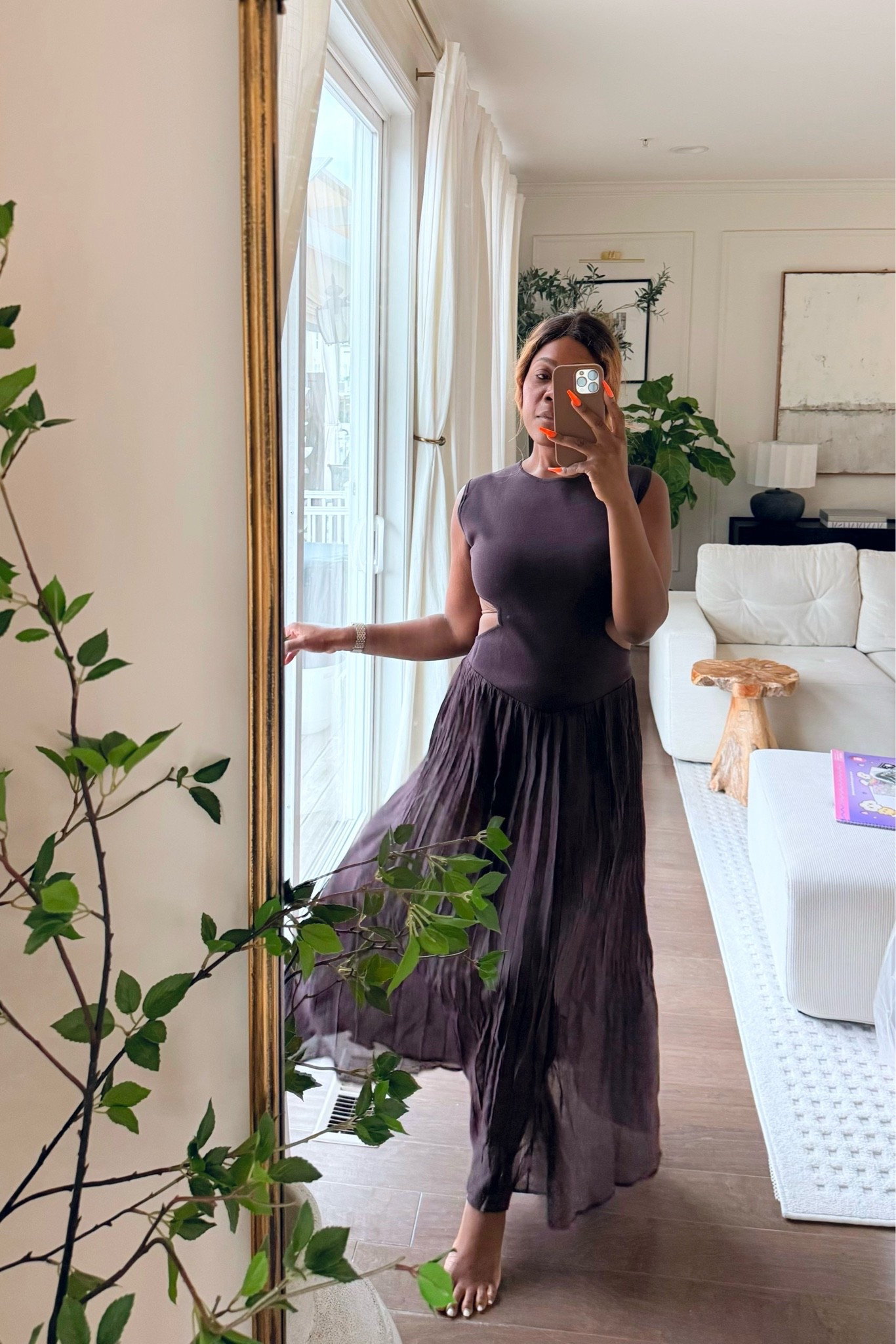 This Zara cut out dress is on sale for $30
and it’s still available

#LTKSeasonal #LTKMidsize #LTKSaleAlert