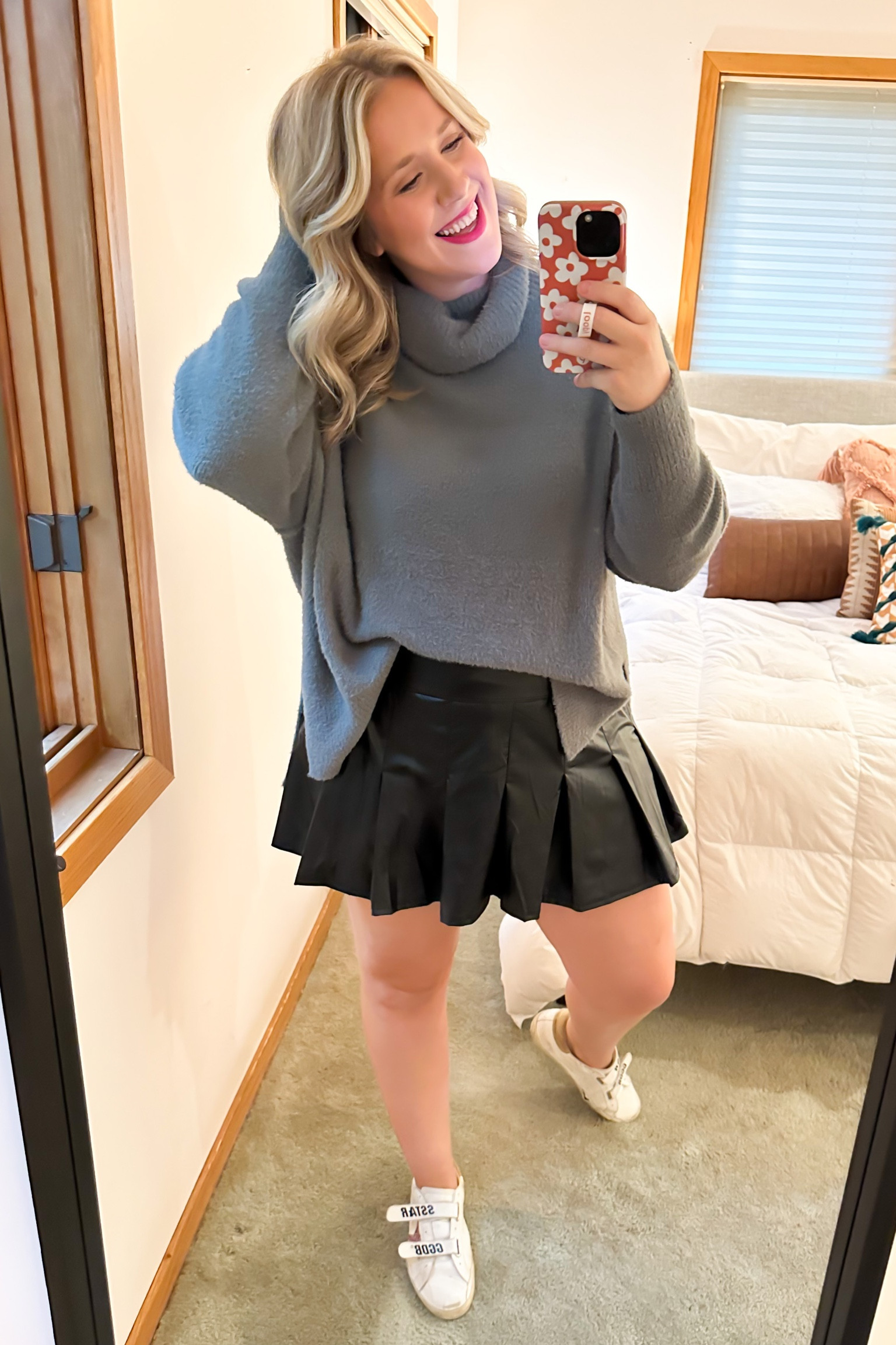 30% OFF AERIE TOPS! 🥳 and this sweater is SO soft & cute!

Sizing info ⬇️

Sweater: Large (I always size down 1 in oversized tops from Aerie)

Skirt: XL

#LTKfindsunder50 #LTKmidsize #LTKsalealert