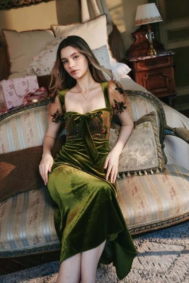 Olivia Knit Velvet Midi Dress in Moss Green XS | American Heiress