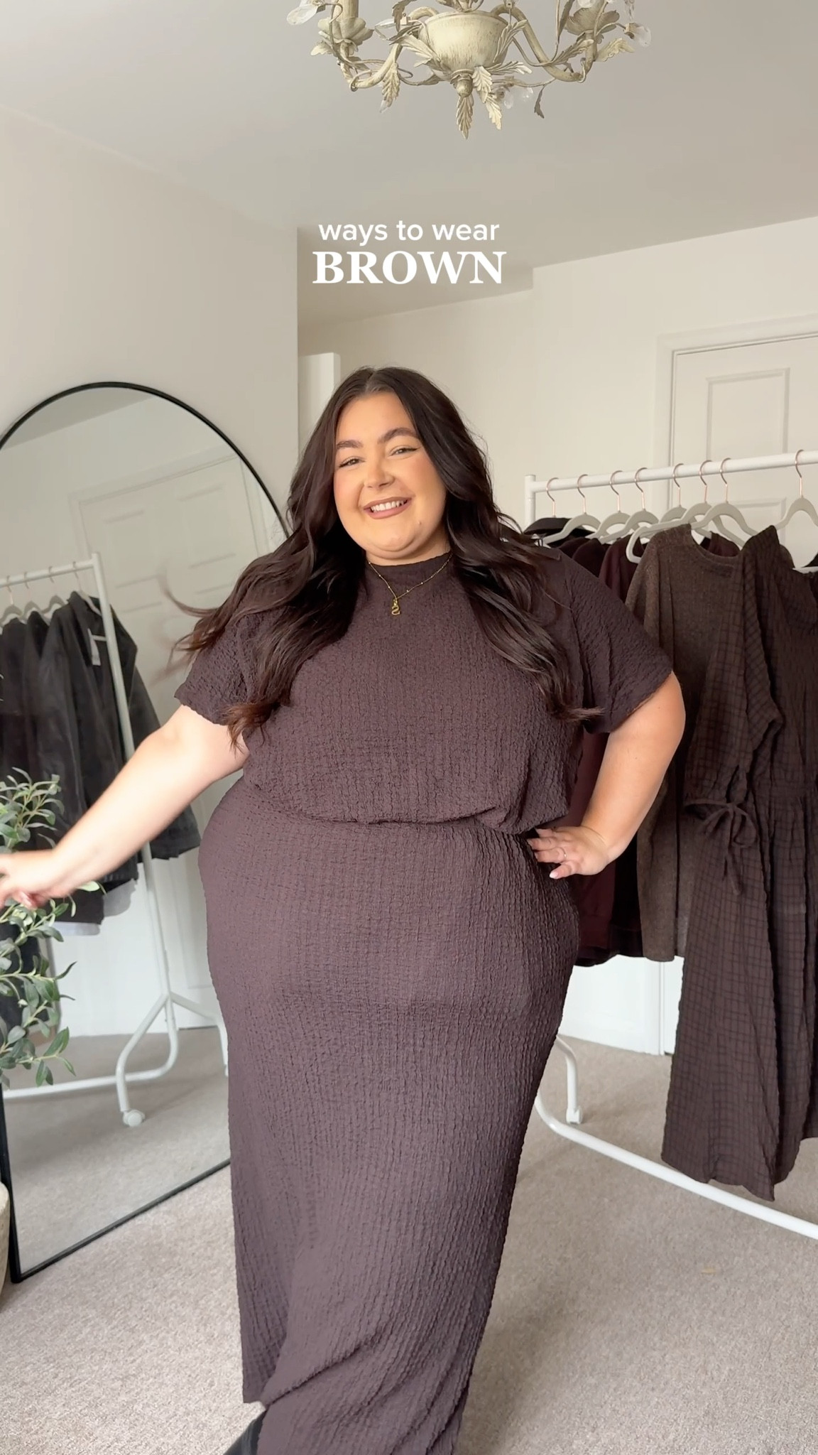 BROWN... and make it plus size friendly 🤎🐻🧺☕️ 

#LTKplussize #LTKmidsize #LTKcurves