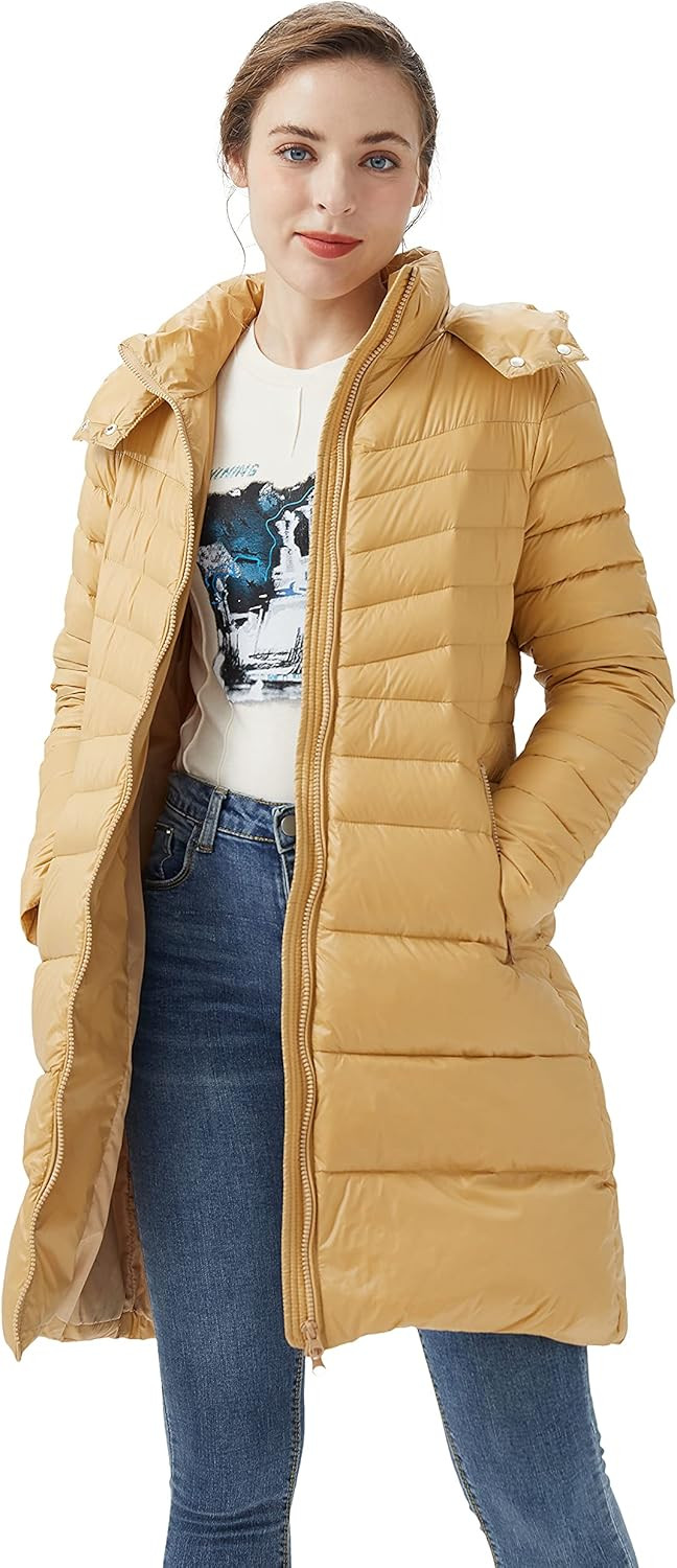 Orolay Women's Lightweight Down Coat Packable Fashion Jacket with Stand Collar | Amazon (US)