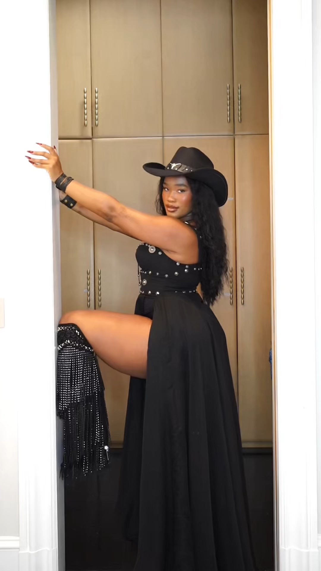 Cowboy Carter 🔥🐎 
Lets get it together for the #cowboycarter concert 

#LTKStyleTip #LTKBeauty #LTKSeasonal