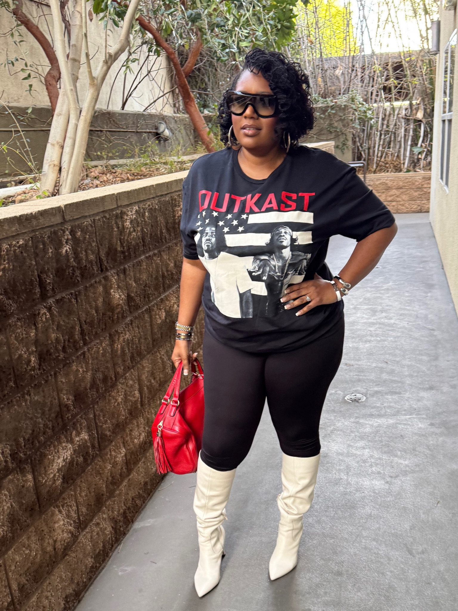 One thing I’m going to do is throw on a graphic tee and some leggings and make it do what it do!! I got this one from Walmart for $9 and I love it so much! 

#LTKmidsize #LTKover40 #LTKfindsunder50