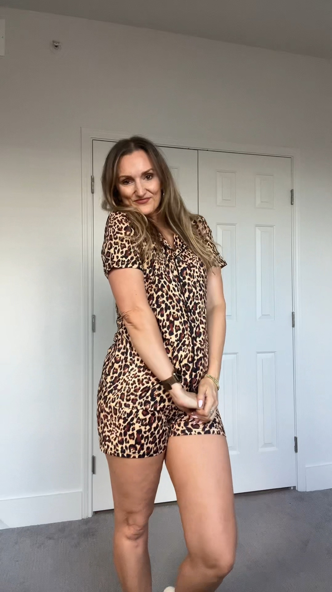 Amazon pajamas that come in a 2 pack ✨🥰

Amazon fashion  / pajamas / pajama set / Amazon finds / pjs / matching pajama set 

#LTKFindsUnder50 #LTKVideo