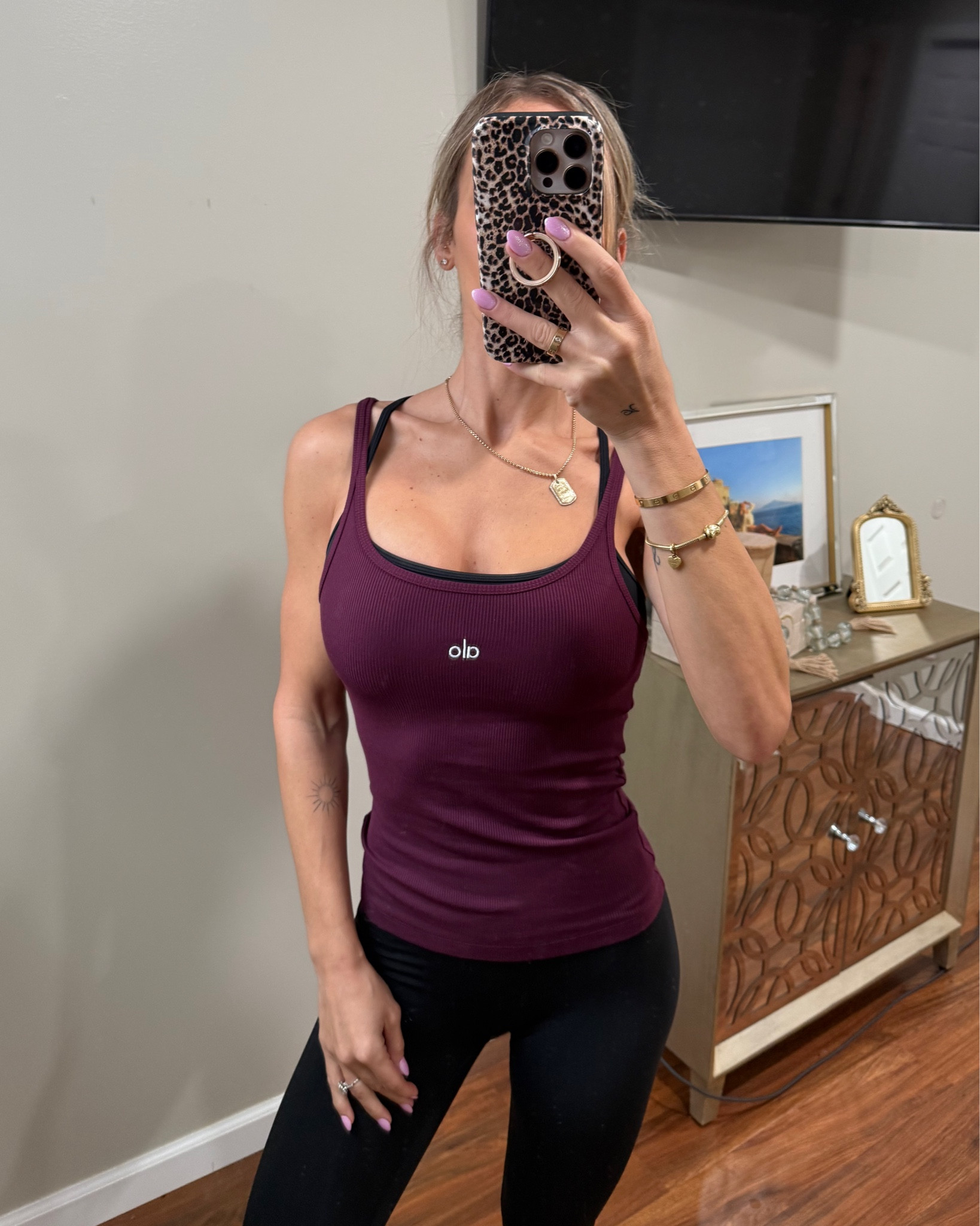 alo’s new limited edition burgundy is STUNNING! It’s so rich! 

The full length Prosper tank is my all-time favorite! I love the subtle “alo” embroidery and the straps are the perfect width. 

I’m wearing a size small. 

I linked all the new burgundy pieces Alo still has in stock. You won’t regret it!!😍😍😍

#LTKSeasonal #LTKActive #LTKStyleTip