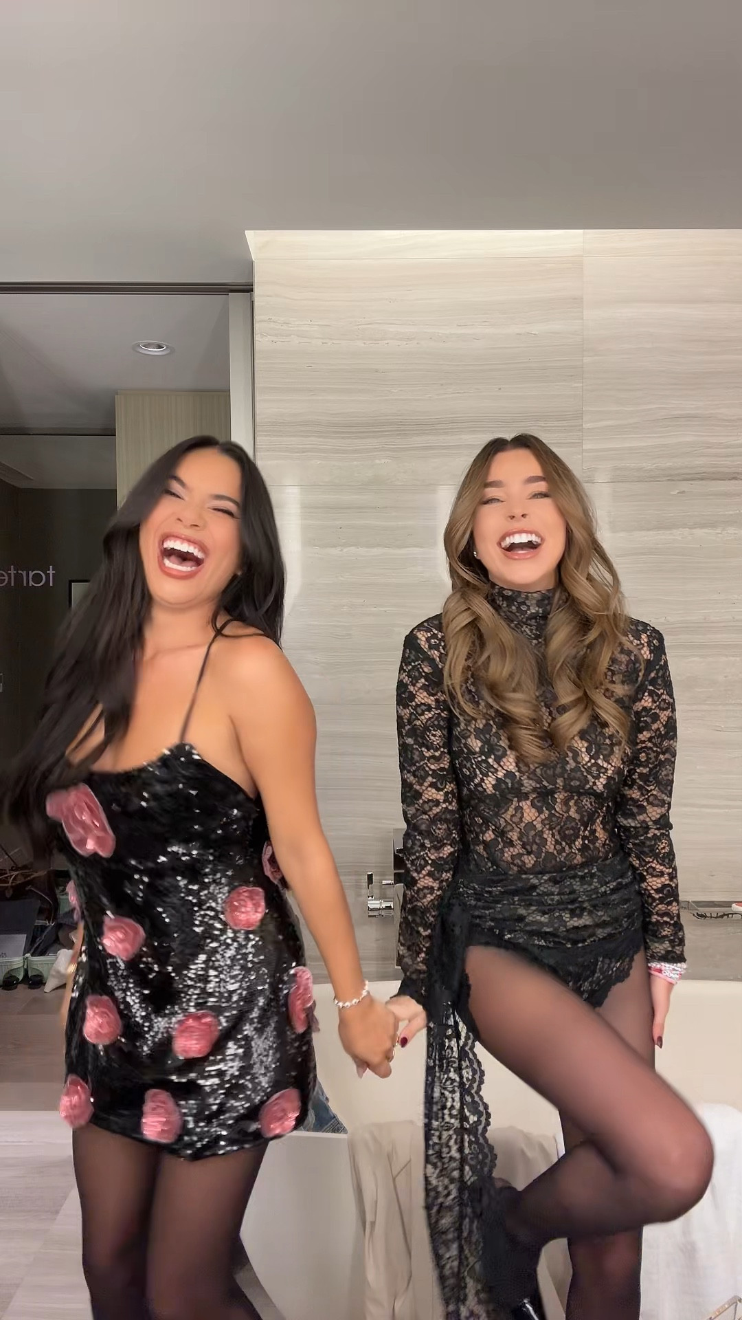 We ready #erastour

#LTKStyleTip #LTKHoliday #LTKWatchNow