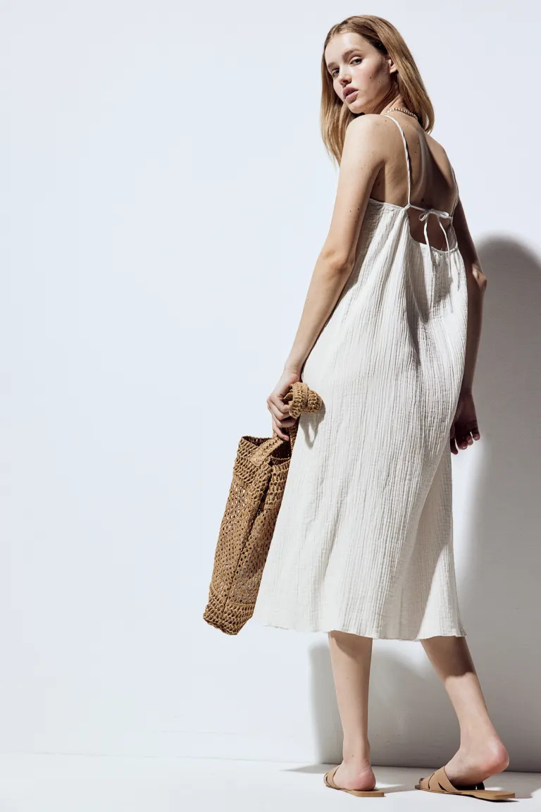 Tie-detail throw-on dress - Cream - Ladies | H&M GB | H&M (UK, MY, IN, SG, PH, TW, HK)
