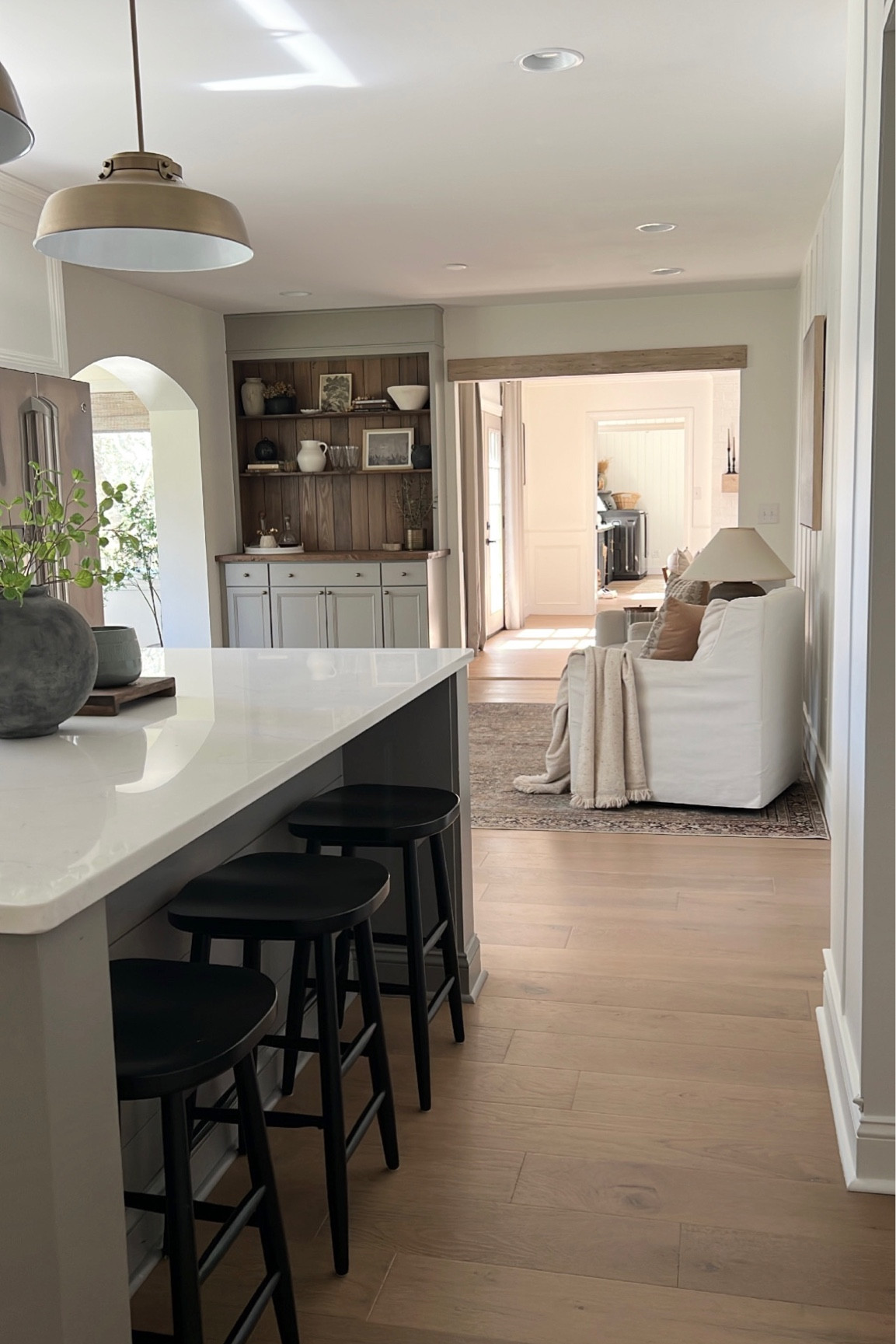 Kitchen Decor | kitchen barstools | kitchen rug | kitchen chairs | knobs | vase | Target | Amazon 

#LTKunder100 #LTKhome #LTKunder50