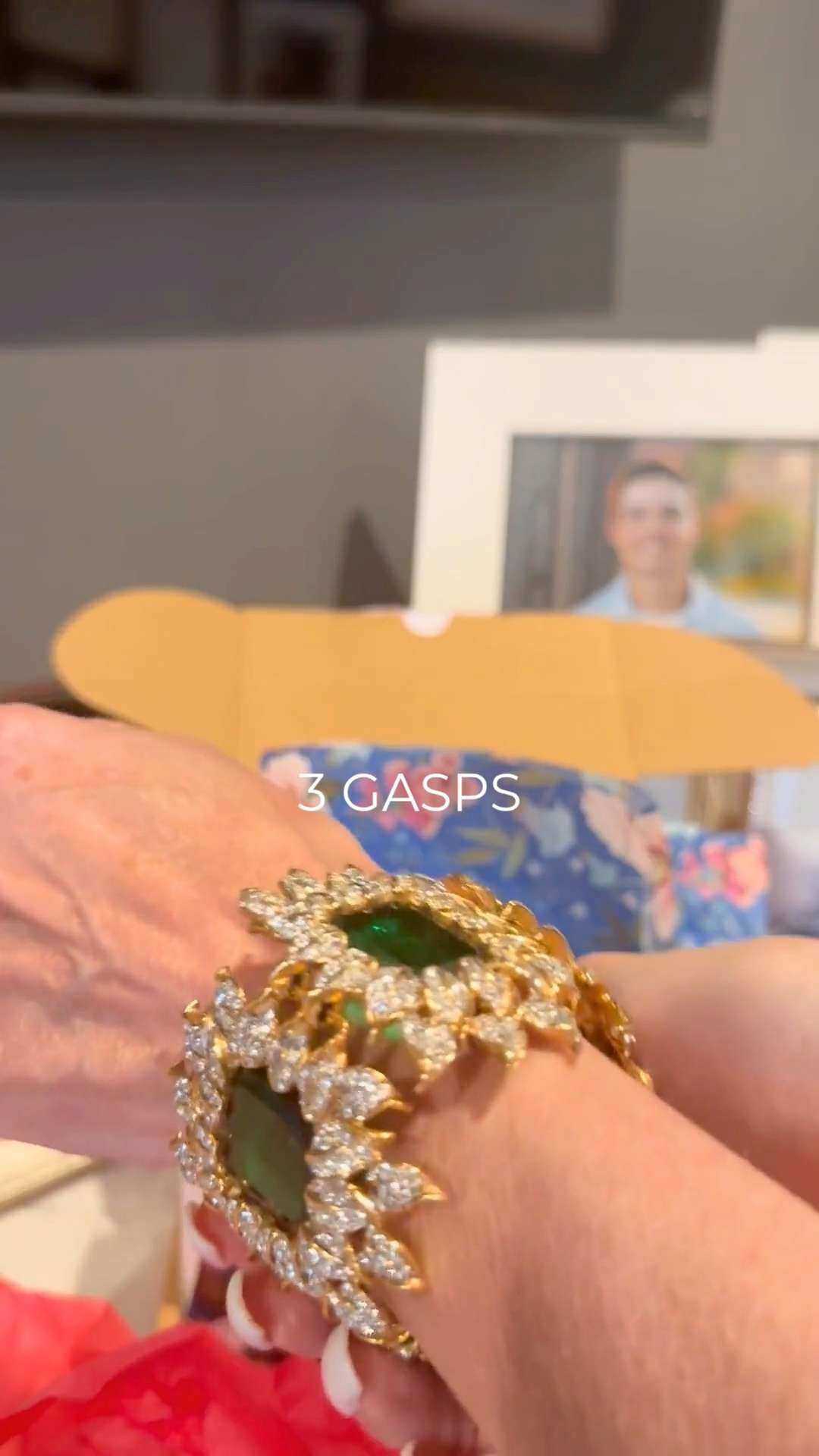 Kenneth J. Lane jewelry circa 1970 ✨

This gorgeous bracelet is a true statement piece—timeless, bold, and perfect for any age. Vintage glamour Kenneth J. Lane's pieces were worn by Jackie Kennedy, Elizabeth Taylor, and Audrey Hepburn. These pieces never go out of style. 

Check out one my favorite Kenneth J. Lane finds on Etsy 💛
#VintageJewelry #KennethJLane #StatementStyle #TimelessFashion #LTKjewelry 

 #LTKgrwm #LTKootd #LTKOver40