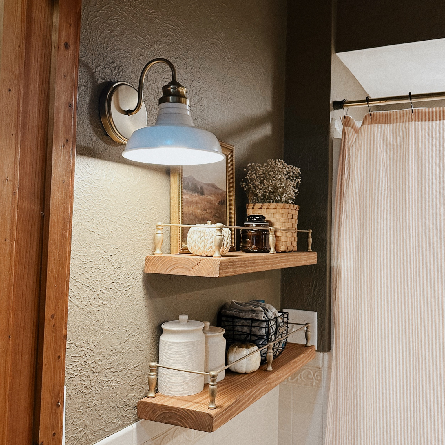 bathroom shelves

#LTKHome