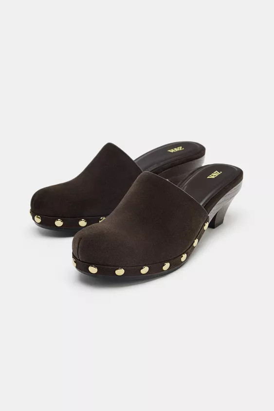 SPLIT SUEDE STUDDED KITTEN CLOGS | Zara DE