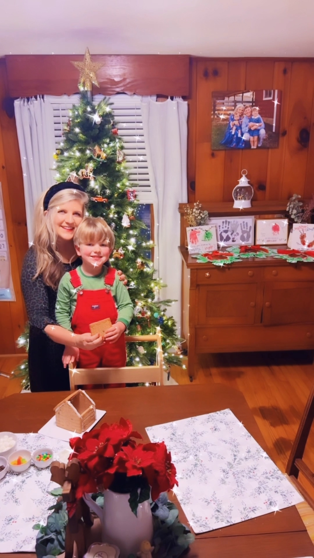 It sure has been a sweet 😉 and festive ✨ Friday night around here 🎄 getting to decorate our annual gingerbread 🍪 house!! 🏡🤎 One of our favorite little traditions 🍭🍬🍫 and so fun 🤩 seeing Judson really getting into it this year!! 🫶🏽 

#LTKKids #LTKHoliday #LTKmomlife