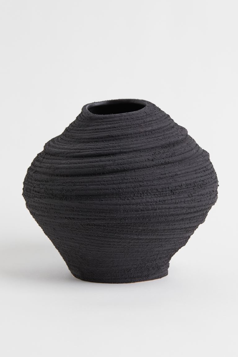 Asymmetric Stoneware Vase | H&M (US + CA)