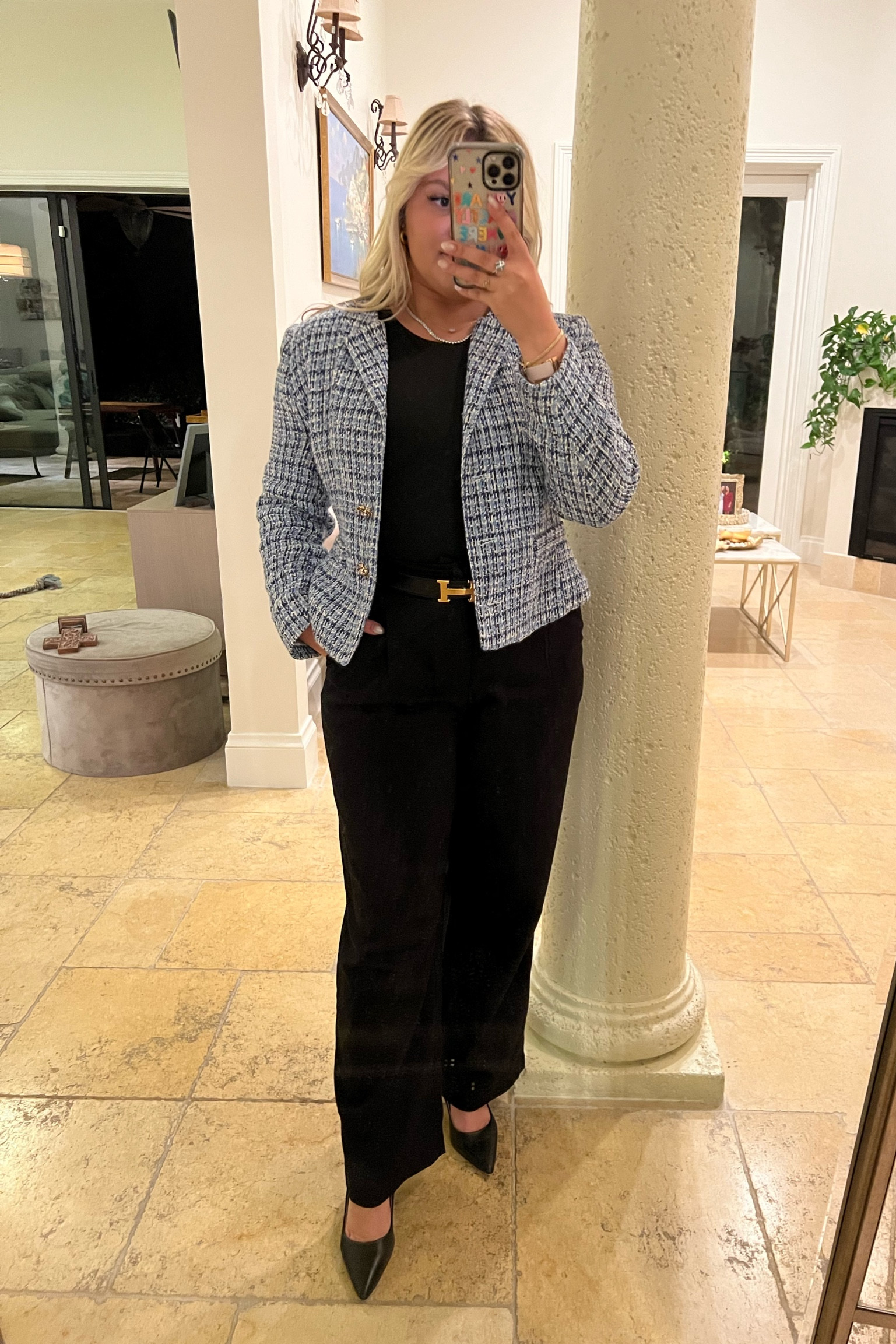 Style an all black outfit with a colorful blazer to standout in the workplace! This outfit is simple and cheap, but will bring your look to the next level! The exact blazer is from Zara, but I linkef a few similar products below. #winterworkwear #workwear #blazer #allblack #sophisticated #h&m #zara #simplelook #eleveatedlook

#LTKworkwear #LTKshoecrush #LTKunder100