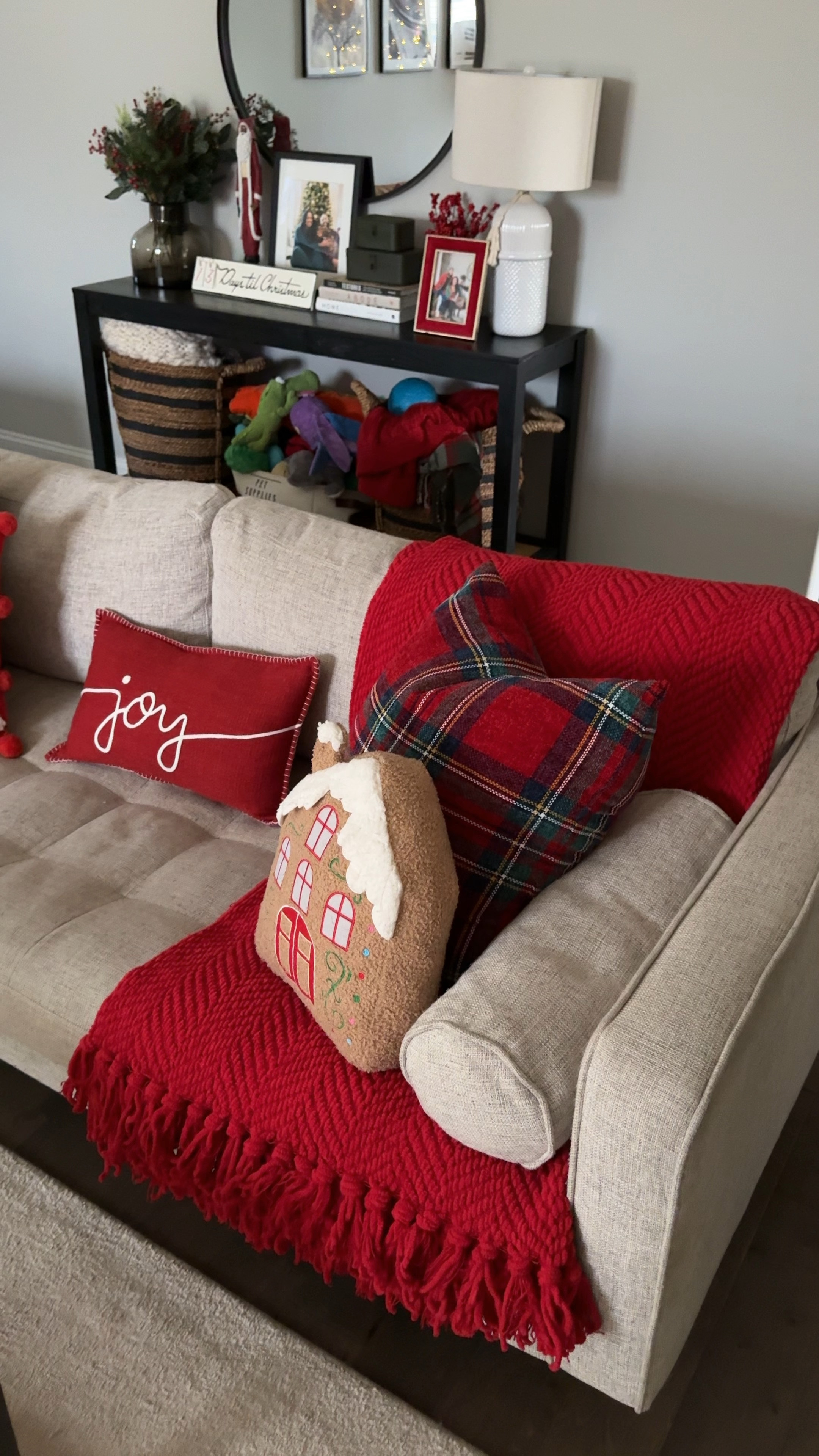 Christmas in the living room 🎄❤️

#LTKStyleTip #LTKHoliday #LTKHome