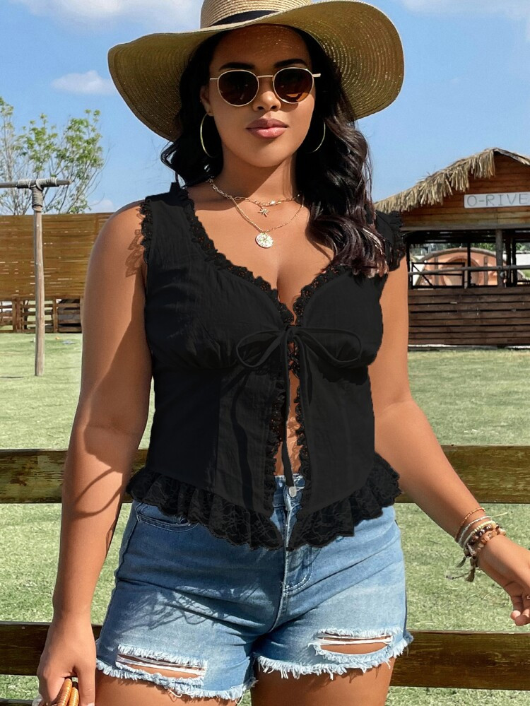 Plus Lace Trim Knot Front Ruffle Hem Top | SHEIN