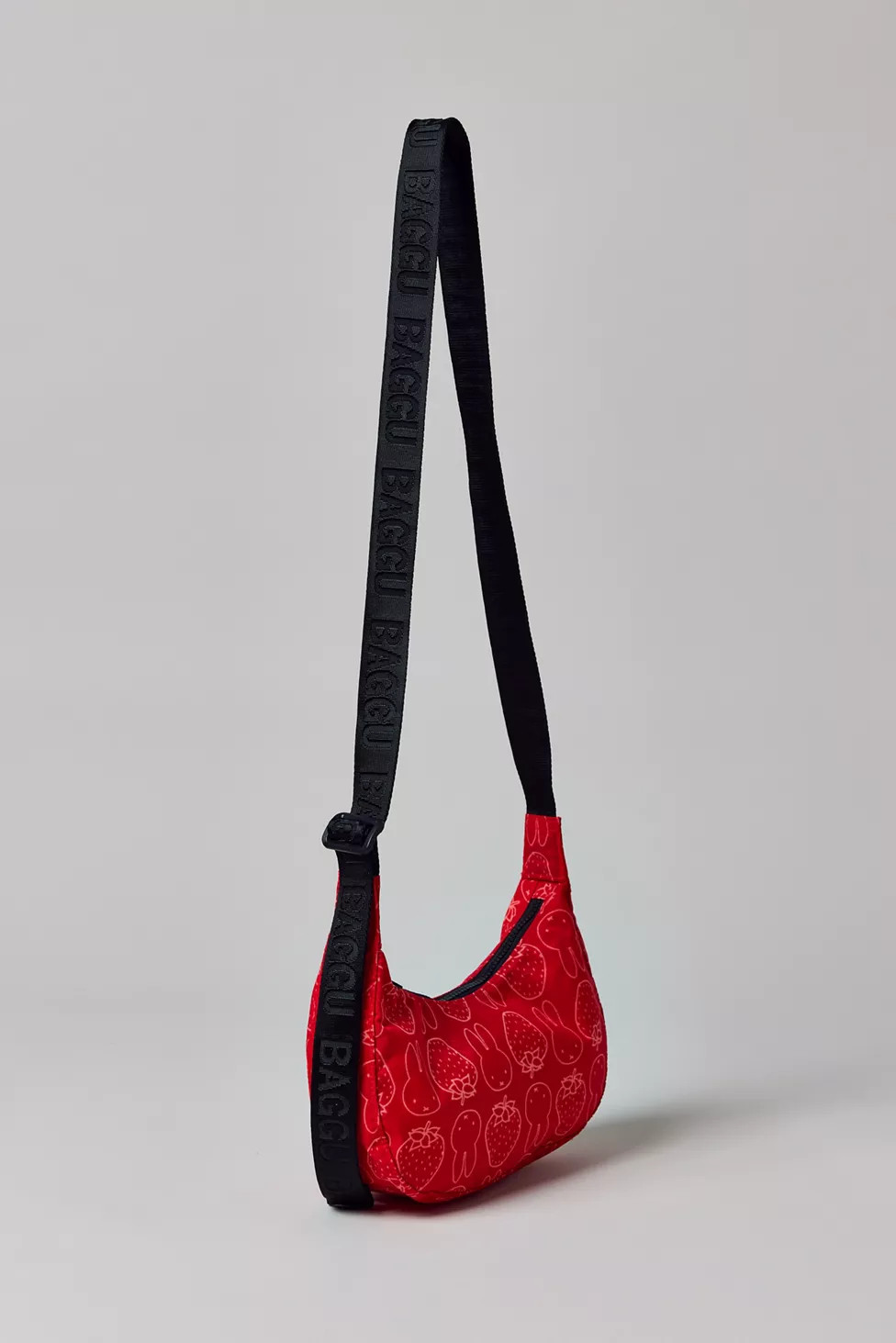 BAGGU & Miffy UO Exclusive Small Nylon Crescent Bag | Urban Outfitters (US and RoW)