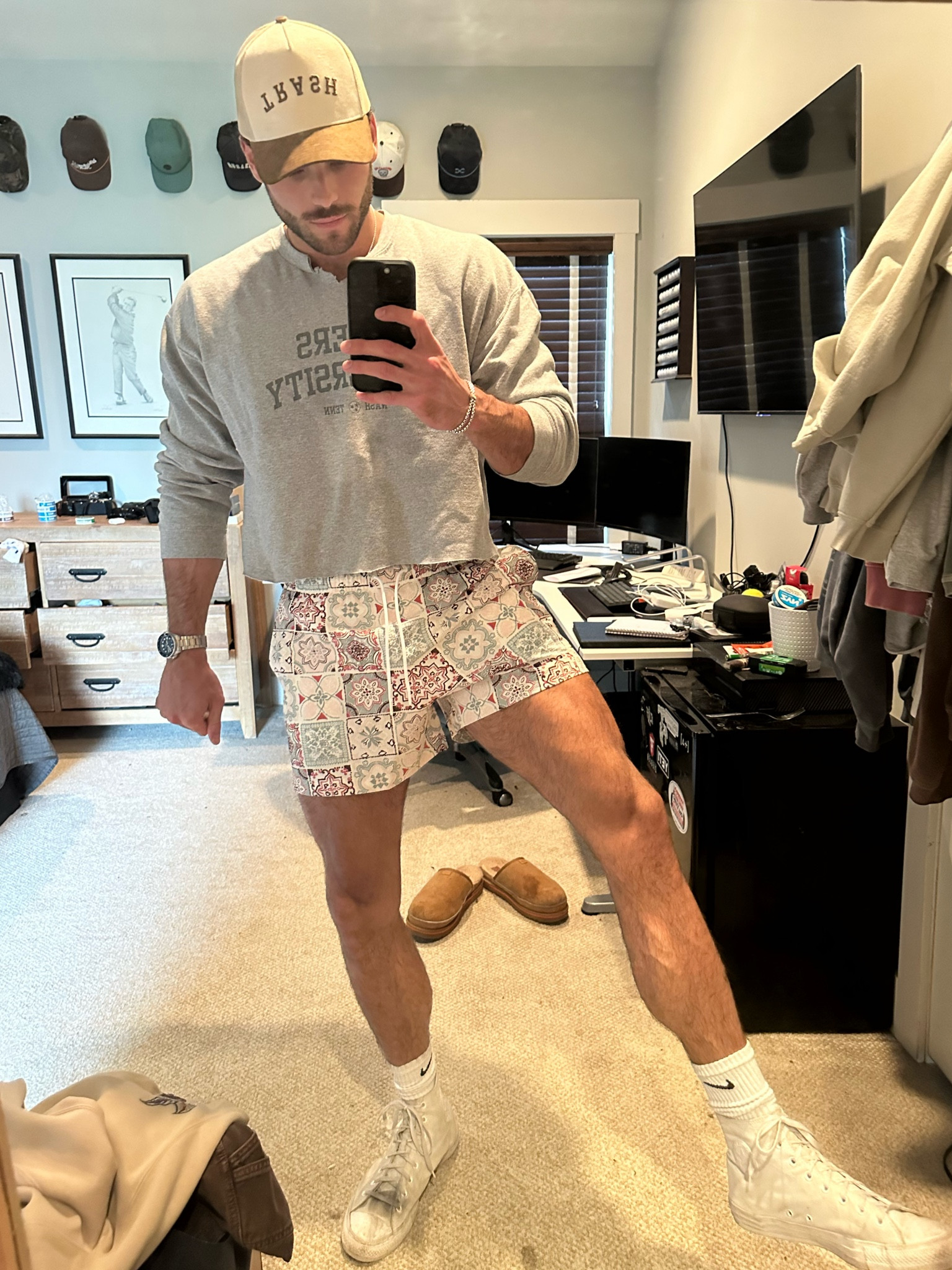 Bathing suit to the gym, I might be on to something… 

#LTKfitness #LTKSeasonal #LTKmens