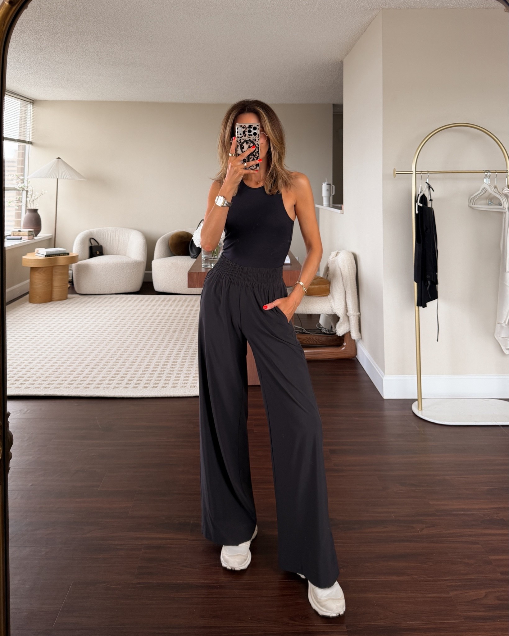 Athleisure but make it chic! Size xs on all pieces - love these Villa pants, I have them in multiple colors but added a new shade I’m eyeing for summer!

#LTKootd #LTKSeasonal #LTKfitnessgoals