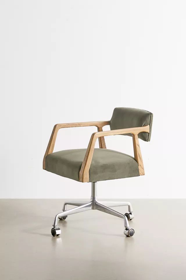 Edith Velvet Desk Chair | Urban Outfitters (US and RoW)