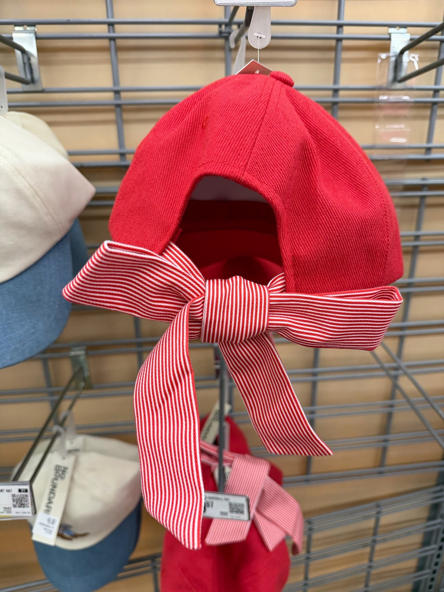 No boundaries baseball hat

#LTKSeasonal #LTKTravel #LTKootd