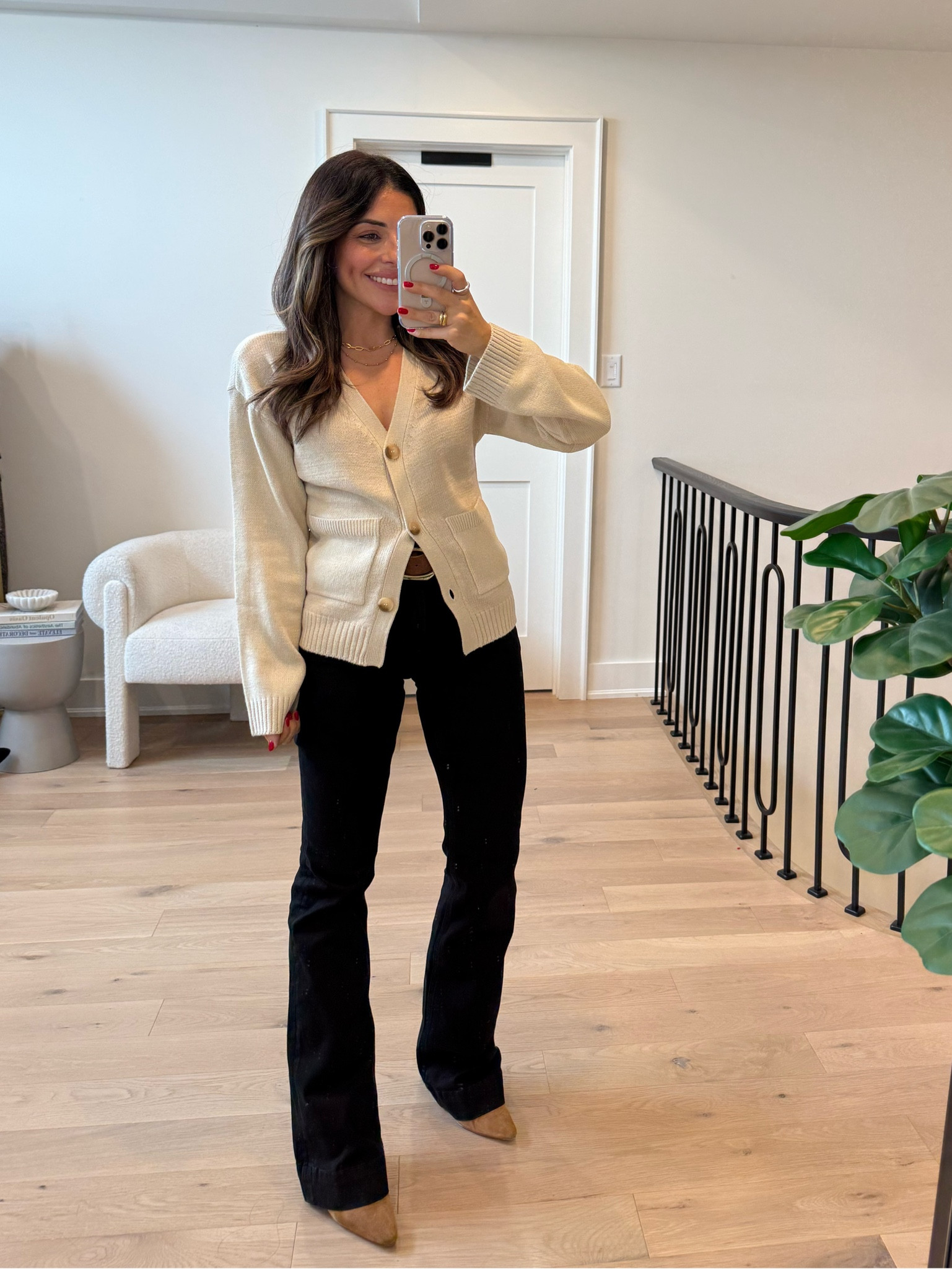 Use my code VANESSABDAY15
Cardigan - XS
Jeans - size 24

#LTKworkwear #LTKautumn #LTKstyletip