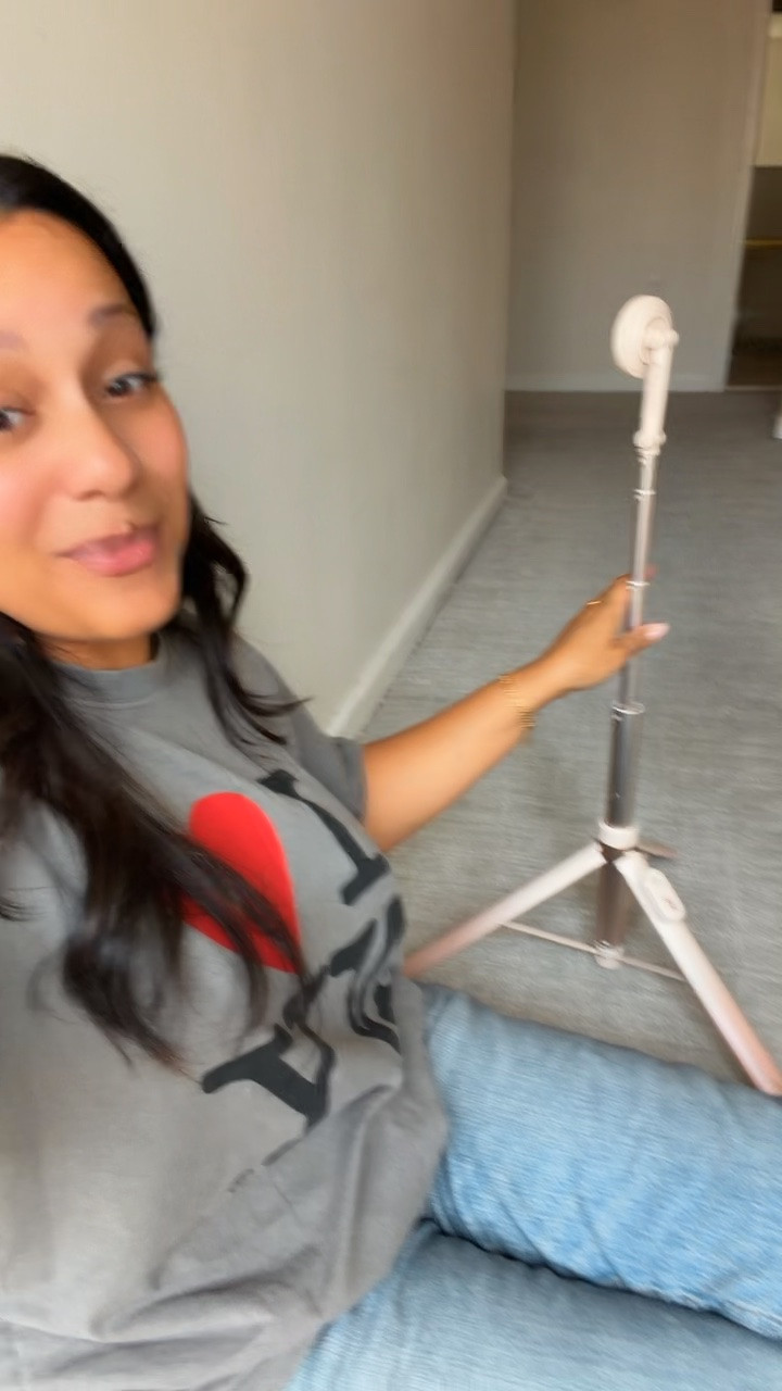 The cutest tripod

#LTKBeauty #LTKvlog #LTKgrwm