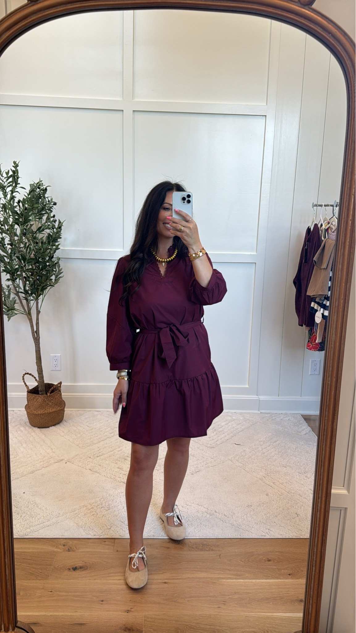 Burgundy Tie Waist Dress
The perfect throw-on-and-go fall dress! 🍂 Flattering, comfortable, and easy to dress up or down with boots, sneakers, or flats.
#LTKFall #AmazonFashion #FallDress #MomStyle #EverydayFashion #AmazonStyle #FallOutfit #OOTD

#LTKOver40 #LTKstorytime #LTKgrwm