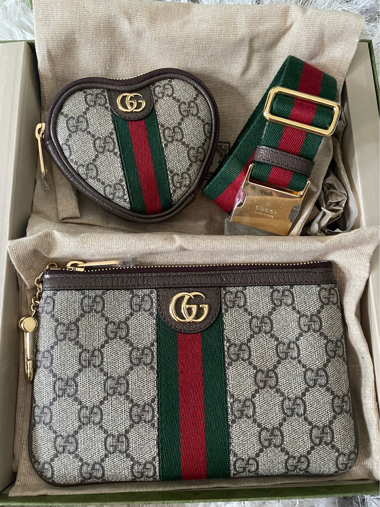 One of the sweetest surprises I received this year from Frank 💚🤍❤️ would recommend to anyone looking for a special gift!

#LTKitbag #LTKGiftGuide #LTKHoliday