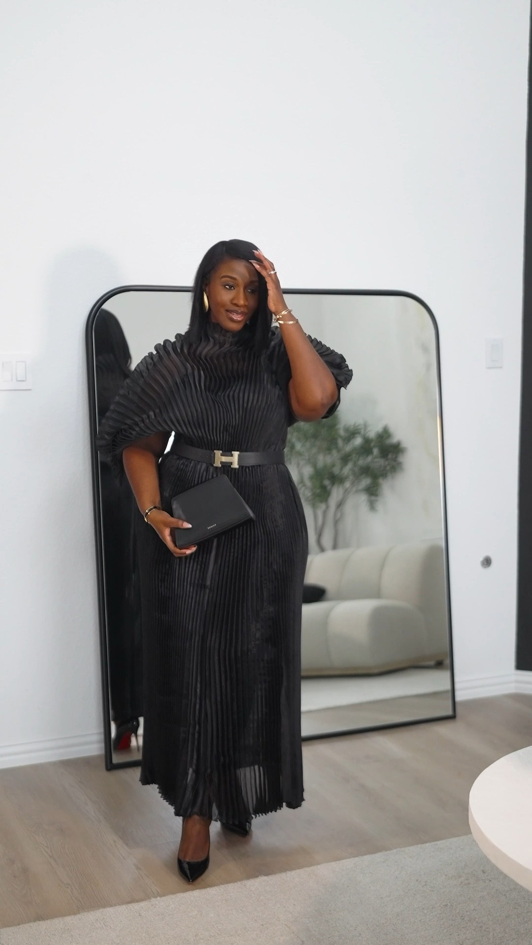 The dress you need comes in 5 colors! #weddingguest #party #eveningout #opera #birthdayparty #engagementparty 

#LTKWedding #LTKMidsize #LTKStyleTip